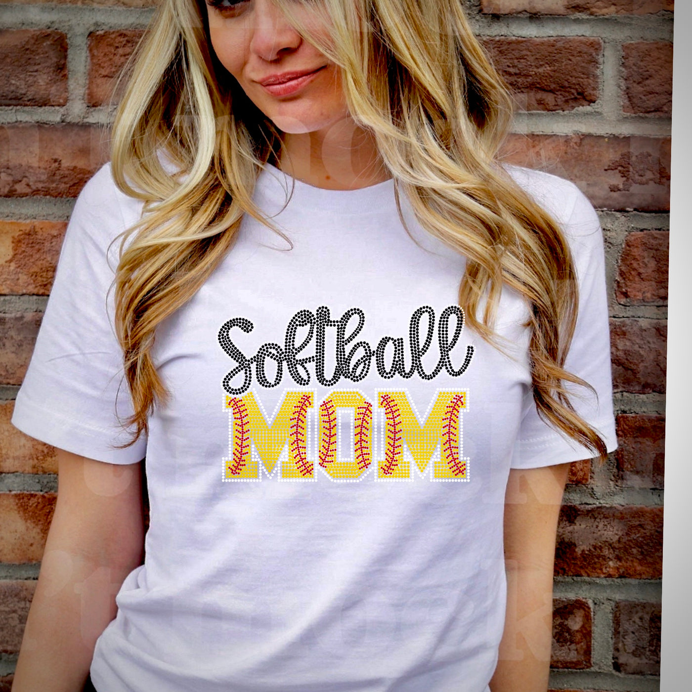SOFTBALL MOM RHINESTONE TRANSFER